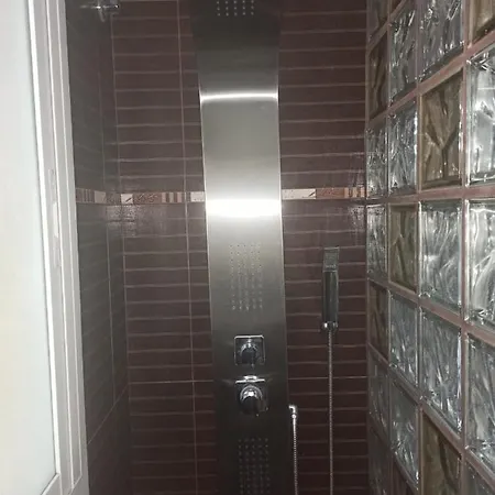 Amplio Apartamento Appartamento *